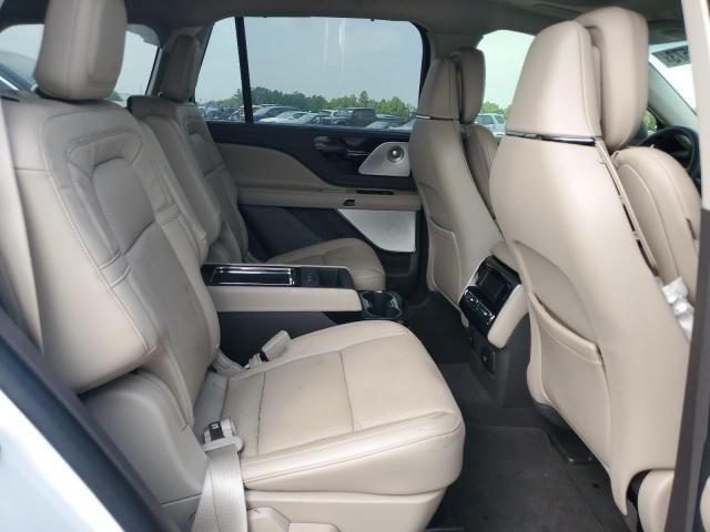 5LM5J7WC0NGL11433 - 2022 LINCOLN AVIATOR RESERVE WHITE photo 11