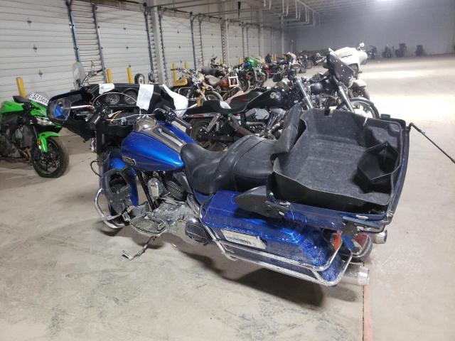 1HD1FC4118Y672054 - 2008 HARLEY-DAVIDSON FLHTCUI 蓝色 照片 3