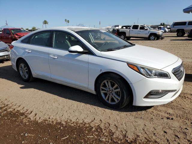 5NPE24AA5FH116546 - 2015 HYUNDAI SONATA ECO WHITE photo 4