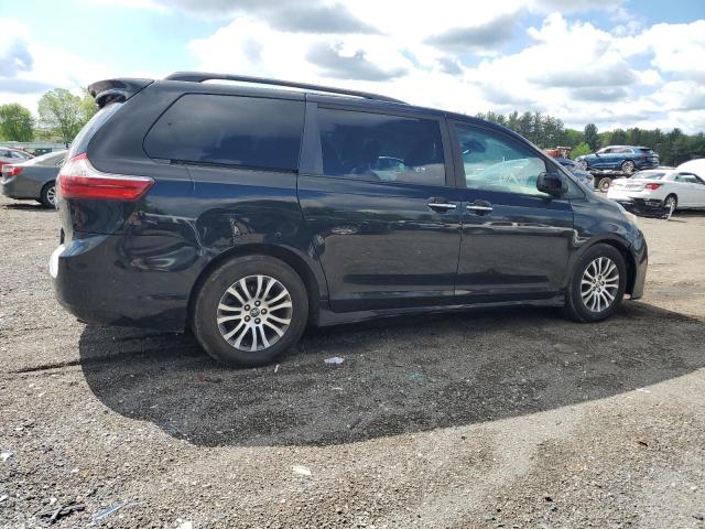 5TDYZ3DC8KS018583 - 2019 TOYOTA SIENNA XLE შავი ფოტო 3