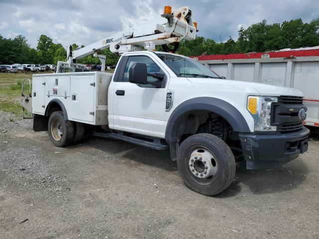 1FDUF4GY4HDA02756 - 2017 FORD F450 SUPER DUTY WHITE photo 4