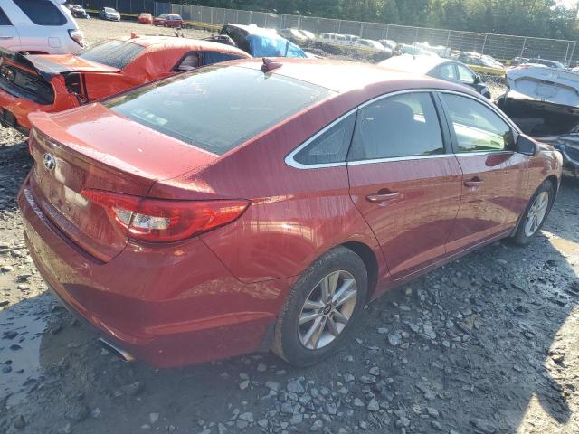 5NPE24AF9FH258426 - 2015 HYUNDAI SONATA SE RED photo 3