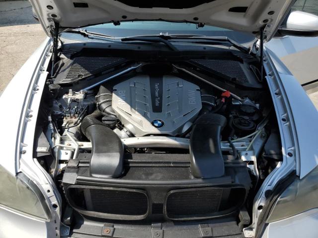 5UXZV8C55BL417936 - 2011 BMW X5 XDRIVE50I SILVER photo 12
