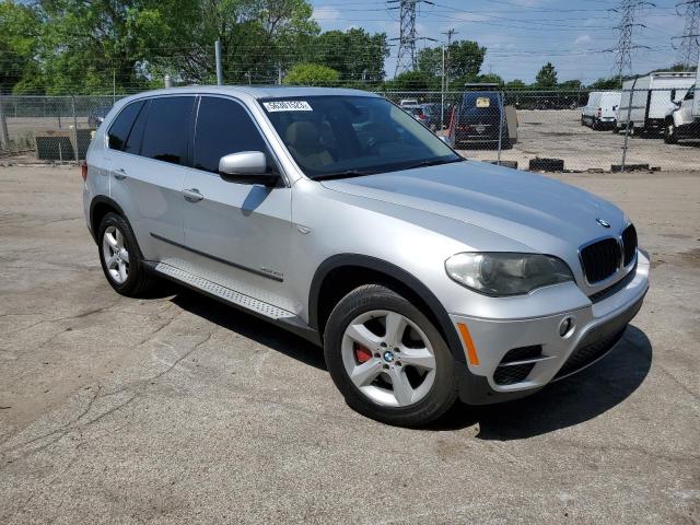 5UXZV8C55BL417936 - 2011 BMW X5 XDRIVE50I SILVER photo 4