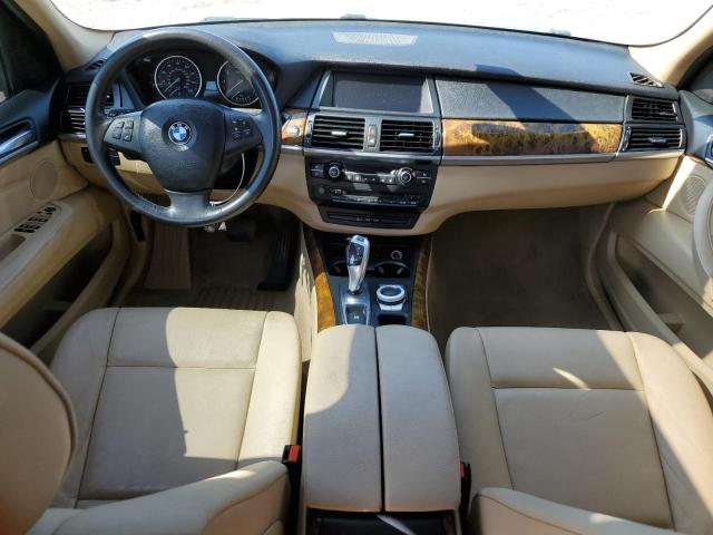 5UXZV8C55BL417936 - 2011 BMW X5 XDRIVE50I SILVER photo 8