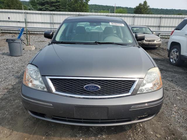 1FAFP24155G150467 - 2005 FORD FIVE HUNDR SEL GRAY photo 5