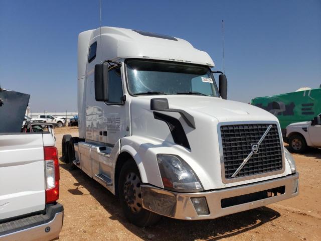 2013 VOLVO VN VNL, 