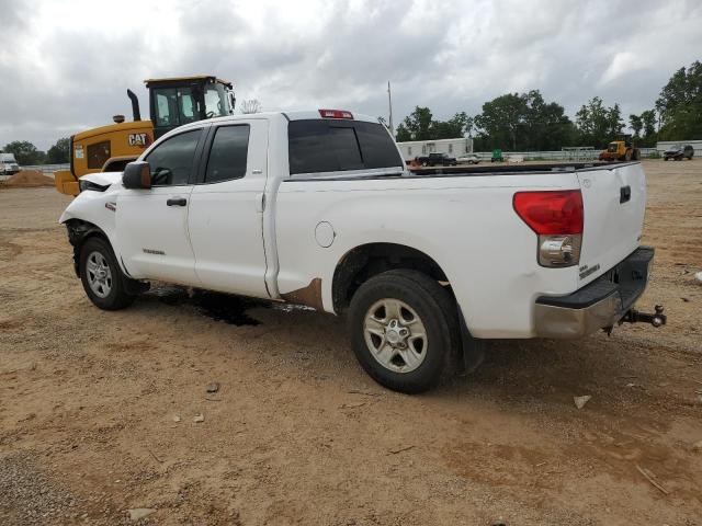 5TFBV54198X046617 - 2008 TOYOTA TUNDRA DOUBLE CAB WHITE photo 2