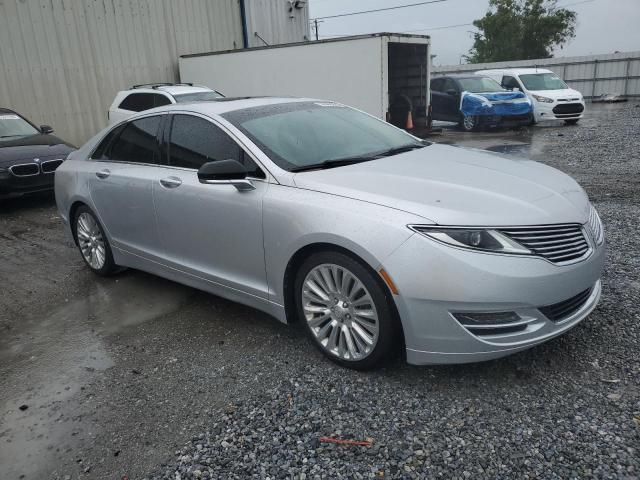 3LN6L2GK6DR823781 - 2013 LINCOLN MKZ SILVER photo 4