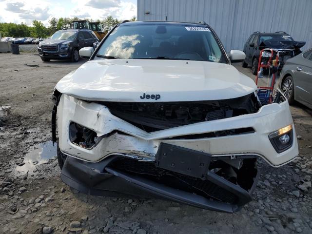 3C4NJDCB6KT843245 - 2019 JEEP COMPASS LIMITED WHITE photo 5