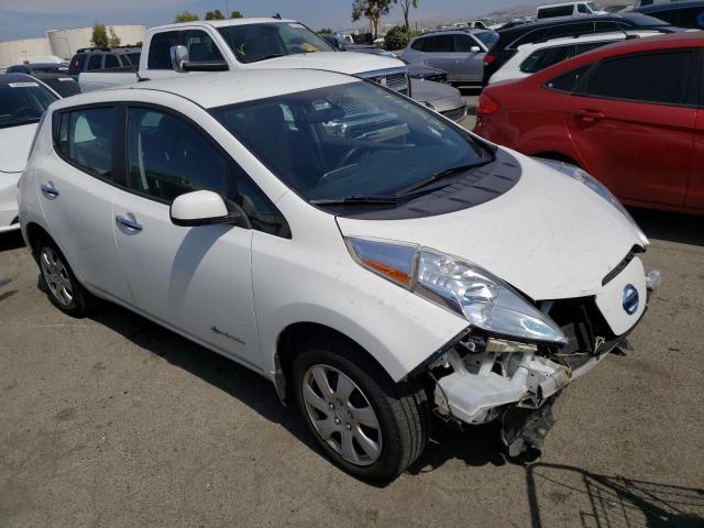 1N4AZ0CP6DC419015 - 2013 NISSAN LEAF S WHITE photo 4