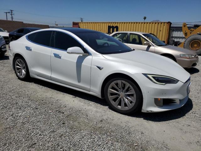 5YJSA1E28HF203141 - 2017 TESLA MODEL S WHITE photo 4