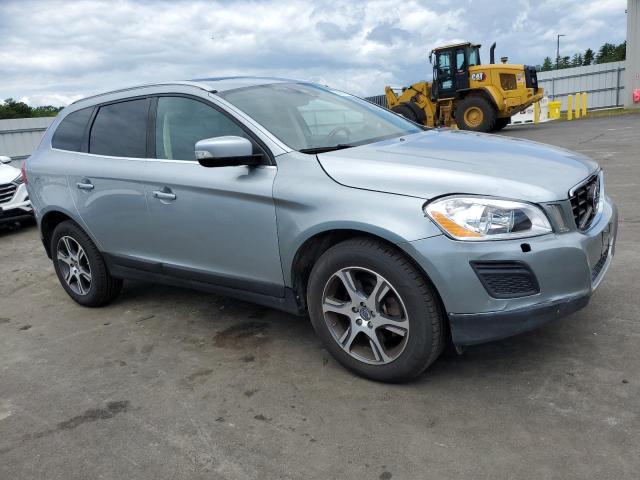 YV4902DZ6D2451856 - 2013 VOLVO XC60 T6 SILVER photo 4