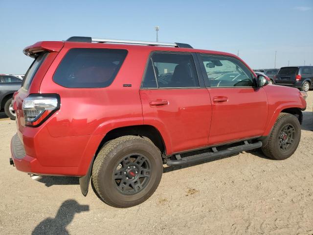 JTEMU5JR9P6133584 - 2023 TOYOTA 4RUNNER SE RED photo 3