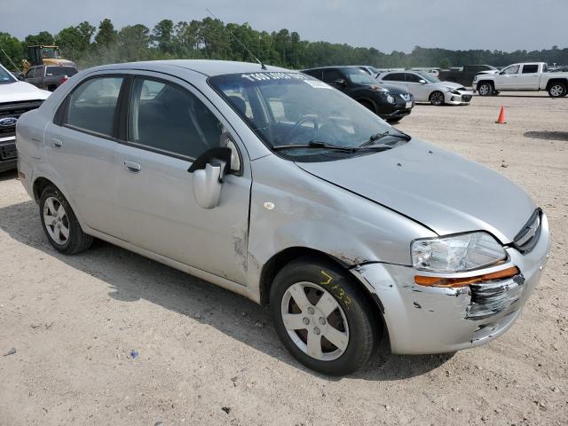 KL1TD56666B535297 - 2006 CHEVROLET AVEO BASE SILVER photo 4