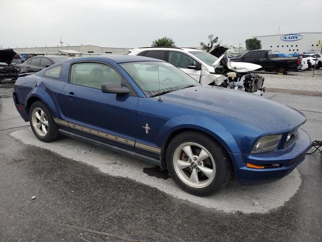 1ZVHT80N075320790 - 2007 FORD MUSTANG BLUE photo 4