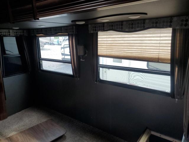 4YDF32629H1531903 - 2017 KEYSTONE SPRINTER BROWN photo 6