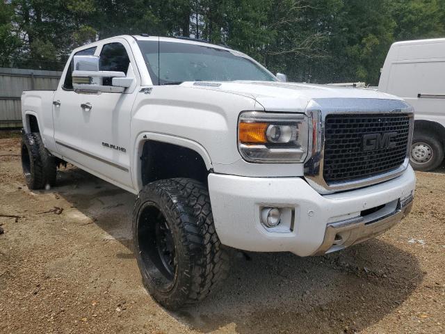 1GT120E80FF101638 - 2015 GMC SIERRA K2500 DENALI WHITE photo 4