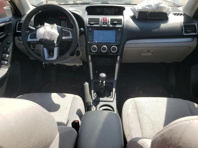 JF2SJAEC5HG463710 - 2017 SUBARU FORESTER 2.5I PREMIUM WHITE photo 8