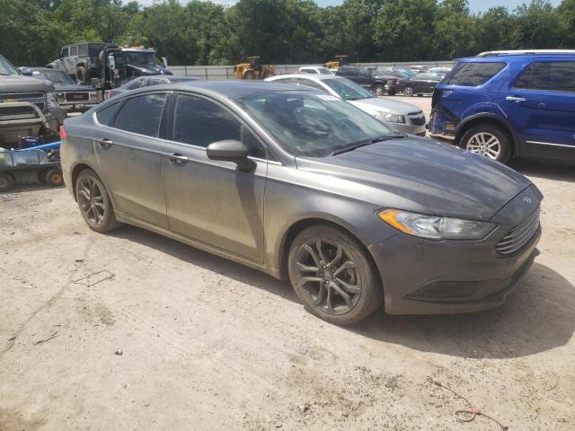 3FA6P0HD4JR240303 - 2018 FORD FUSION SE GRAY photo 4