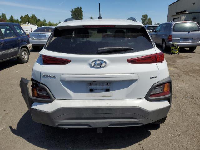 KM8K2CAA9LU396269 - 2020 HYUNDAI KONA SEL WHITE photo 6