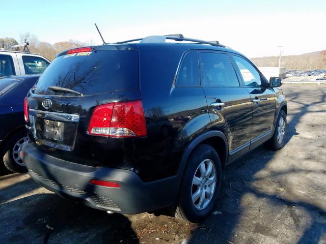 5XYKT3A67CG270345 - 2012 KIA SORENTO BASE  photo 4