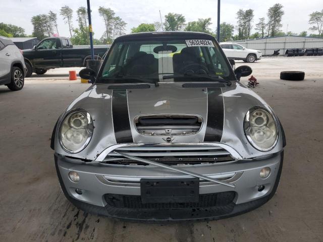 WMWRE33516TJ33260 - 2006 MINI COOPER S SILVER photo 5