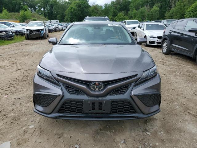 4T1T11BK4RU111456 - 2024 TOYOTA CAMRY SE NIGHT SHADE GRAY photo 5
