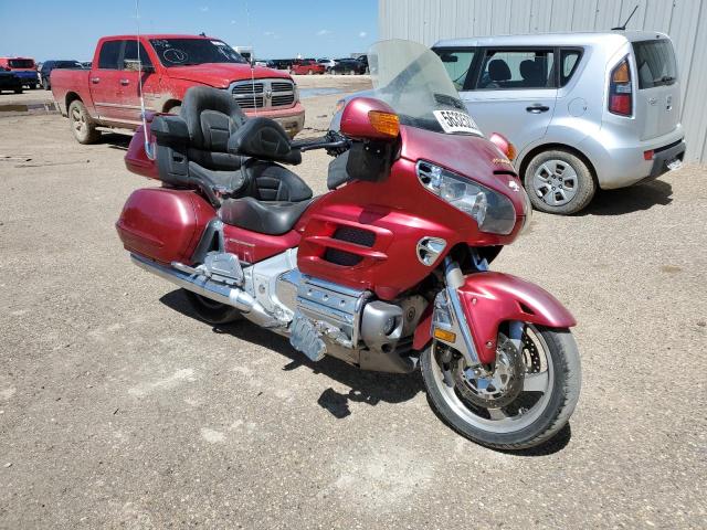 1HFSC47034A306886 - 2004 HONDA GL1800 RED photo 1