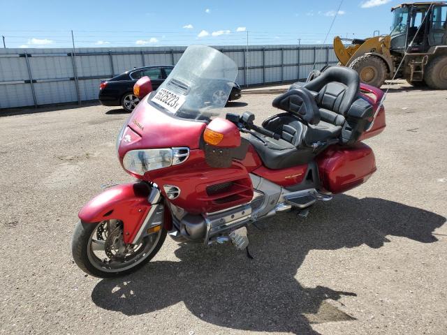 1HFSC47034A306886 - 2004 HONDA GL1800 RED photo 2