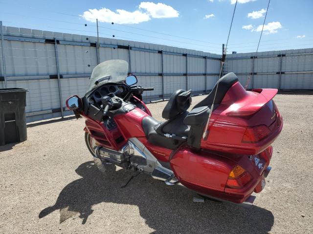 1HFSC47034A306886 - 2004 HONDA GL1800 RED photo 3