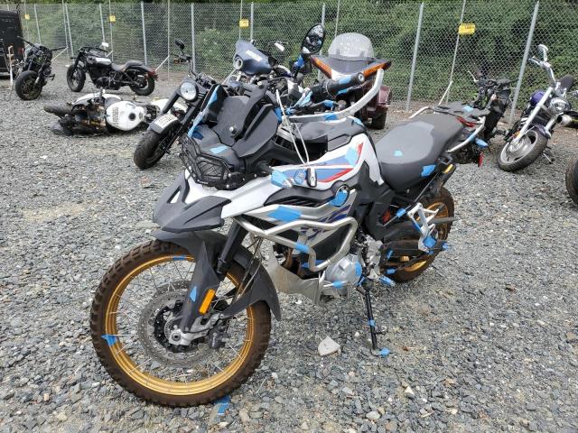 WB10B1902KZ790271 - 2019 BMW F 850 GS TWO TONE photo 2