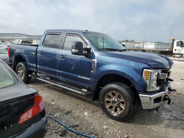 1FT7W2BT2JEC44138 - 2018 FORD F250 SUPER DUTY BLUE photo 4