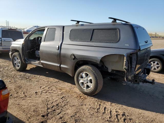 5TFUY5F14HX587698 - 2017 TOYOTA TUNDRA DOUBLE CAB SR/SR5 BLACK photo 2