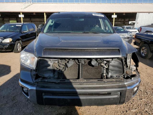 5TFUY5F14HX587698 - 2017 TOYOTA TUNDRA DOUBLE CAB SR/SR5 BLACK photo 5