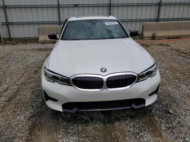 WBA5R1C54KAK07879 - 2019 BMW 330I WHITE photo 5