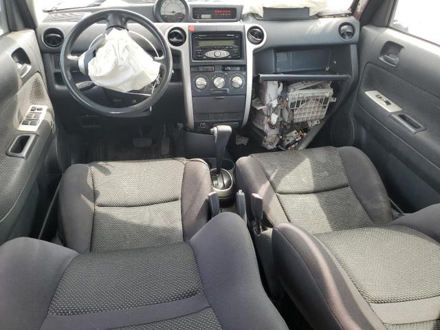 JTLKT324364036546 - 2006 TOYOTA SCION XB PURPLE photo 8