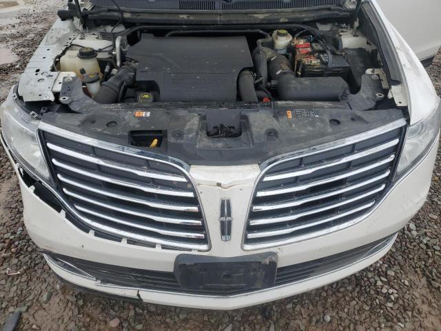 2LMHJ5ATXKBL00314 - 2019 LINCOLN MKT Белый фото 12