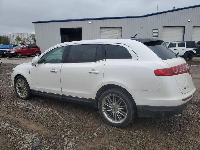 2LMHJ5ATXKBL00314 - 2019 LINCOLN MKT Белый фото 2