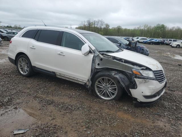 2LMHJ5ATXKBL00314 - 2019 LINCOLN MKT Белый фото 4