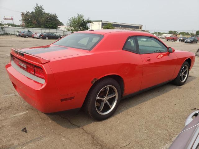 2B3CJ4DV8AH104161 - 2010 DODGE CHALLENGER SE RED photo 3