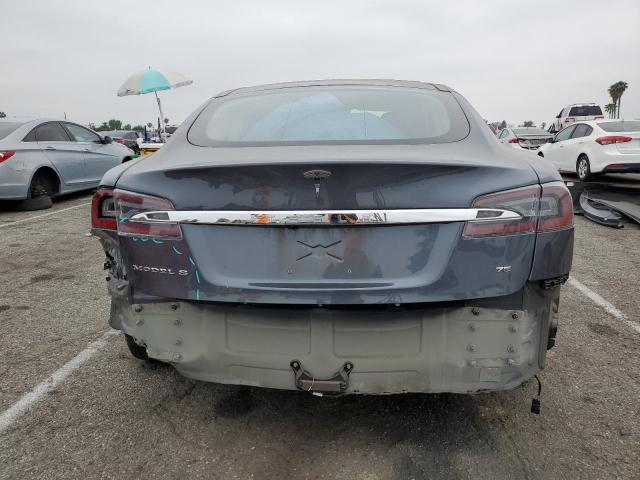 5YJSA1E11HF203246 - 2017 TESLA MODEL S Մոխրագույն լուսանկար 6