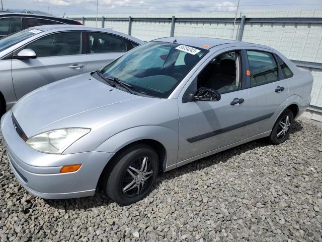 1FAFP33P92W142000 - 2002 FORD FOCUS LX SILVER photo 1