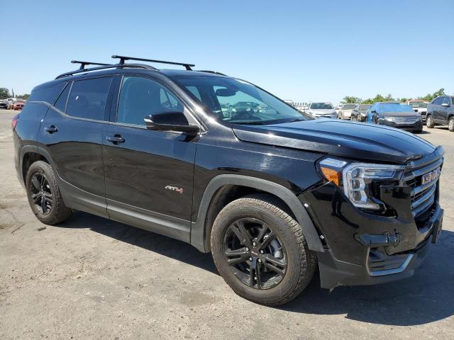 3GKALYEVXNL302456 - 2022 GMC TERRAIN AT4 BLACK photo 4