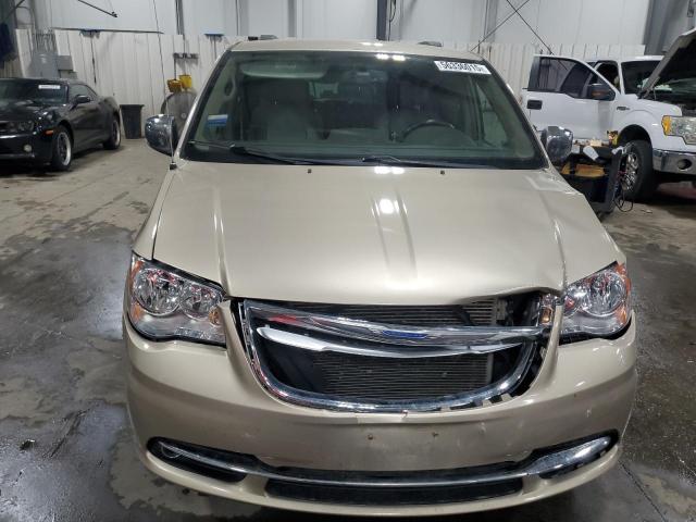 2C4RC1CG2CR392938 - 2012 CHRYSLER TOWN & COU TOURING L GOLD photo 5