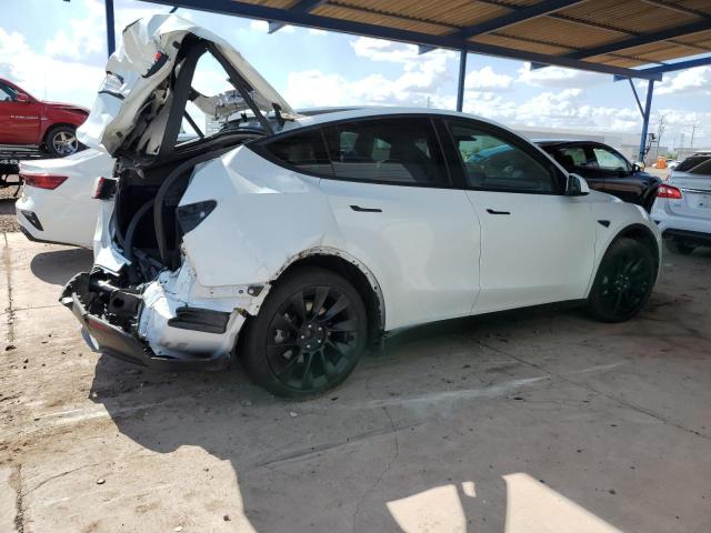 7SAYGDEEXPF607533 - 2023 TESLA MODEL Y WHITE photo 3