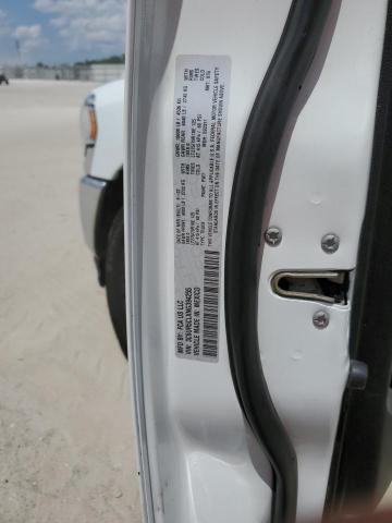 3C6UR5CLXNG394255 - 2022 RAM 2500 TRADESMAN WHITE photo 12