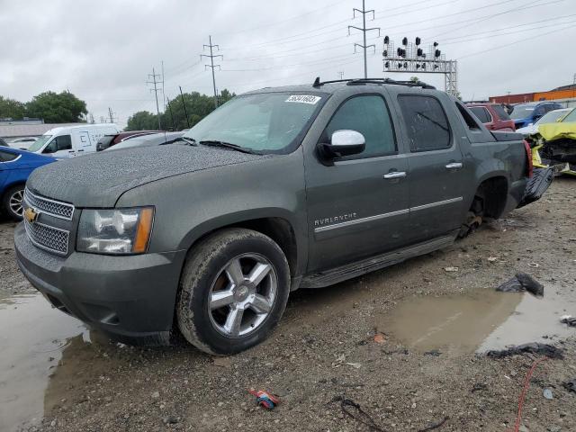 3GNTKGE38BG291551 - 2011 CHEVROLET AVALANCHE LTZ GRAY photo 1