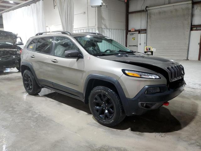1C4PJMBB4HW593615 - 2017 JEEP CHEROKEE TRAILHAWK GOLD photo 4