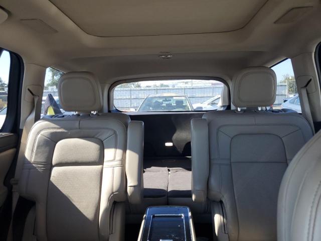 5LM5J7WCXNGL08068 - 2022 LINCOLN AVIATOR RESERVE Argent photo 10
